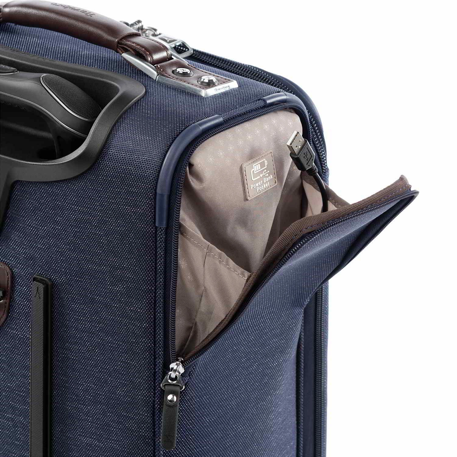 Travelpro Platinum Elite 21 Expandable Carry-On Spinner