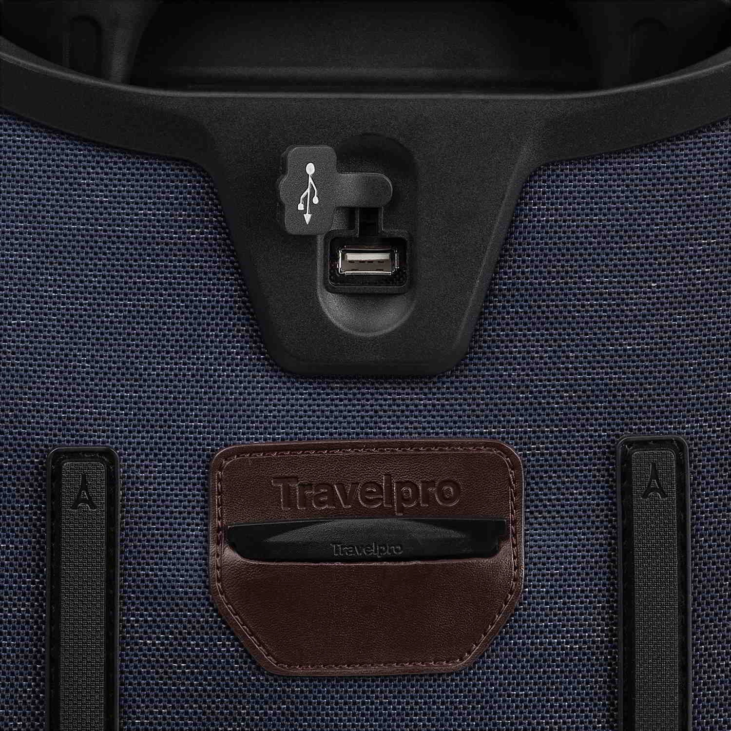 Travelpro Platinum Elite 21 Expandable Carry-On Spinner