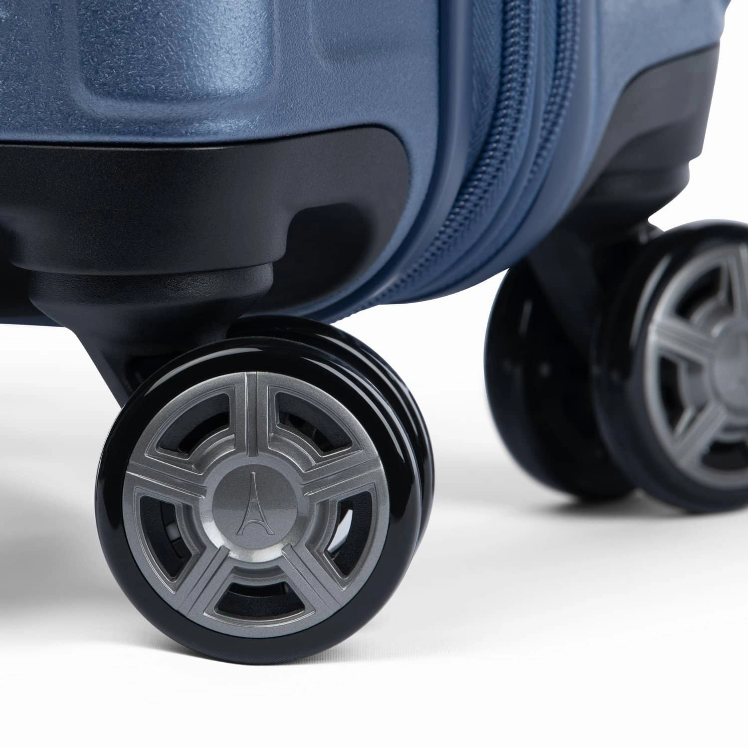 Travelpro Platinum Elite Compact Carry-On Expandable Hardside Spinner Luggage
