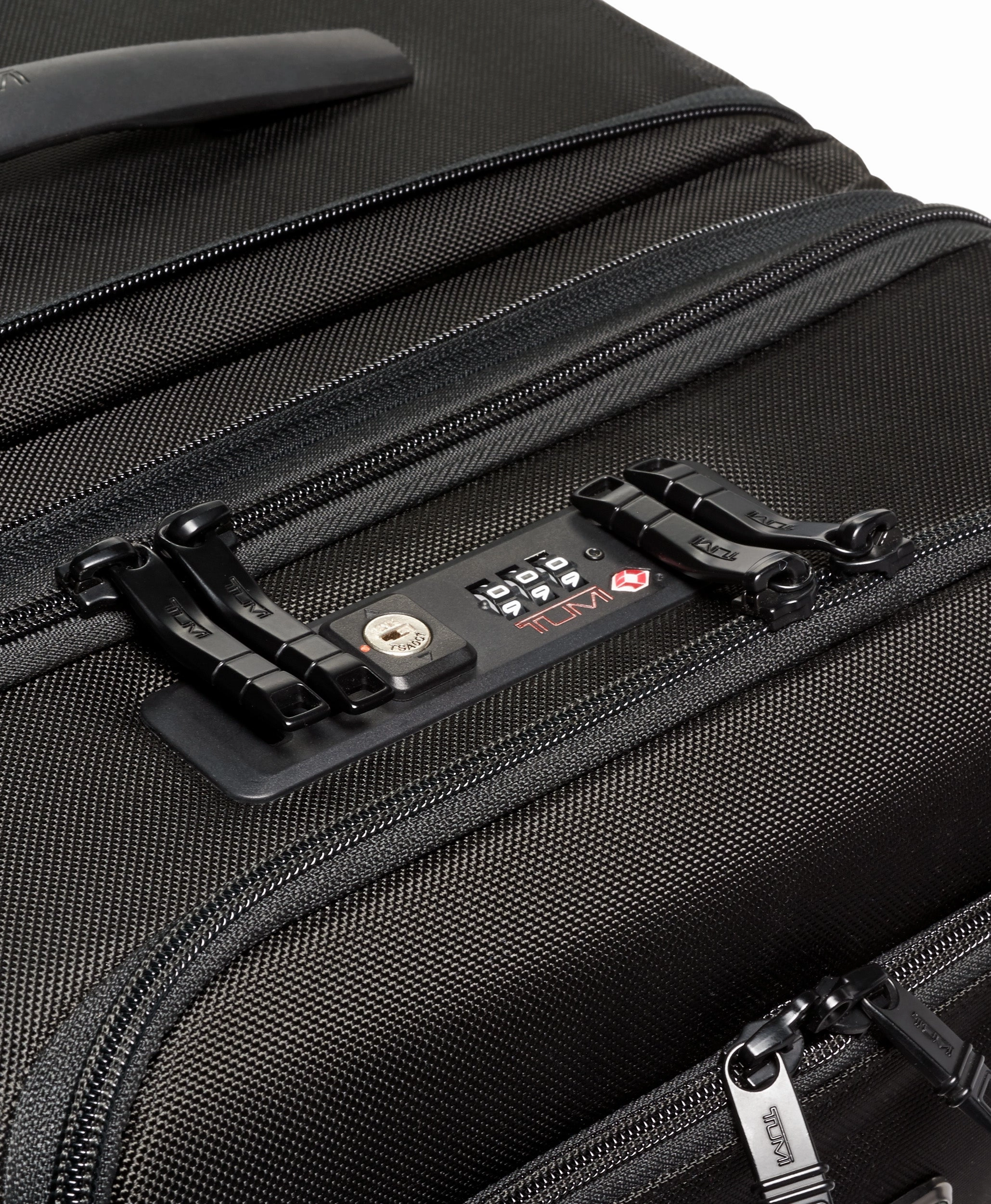 TUMI Alpha 3 Tall 4-Wheel Duffel Packing Case
