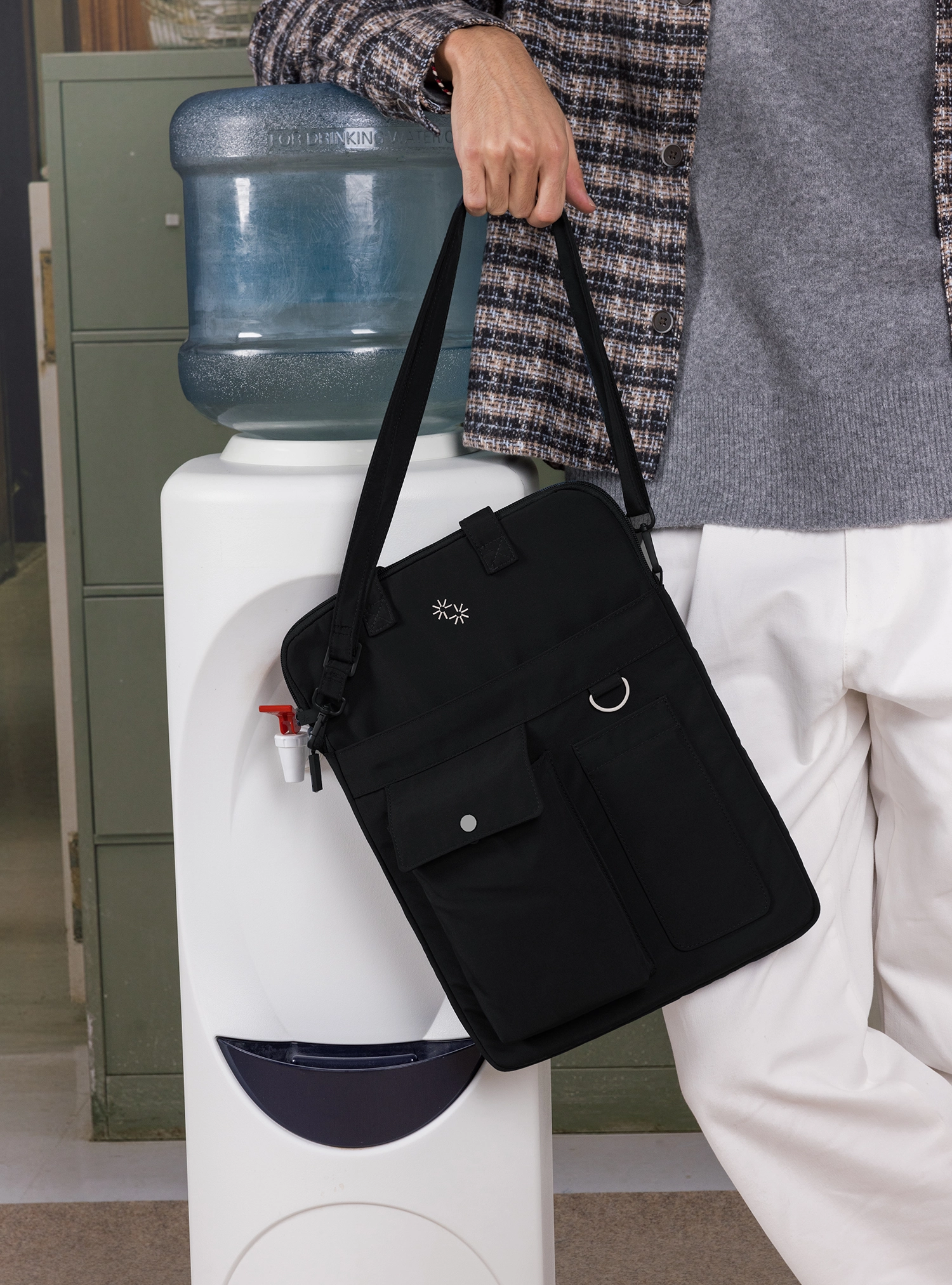 Utility Laptop Bag (15" Black)
