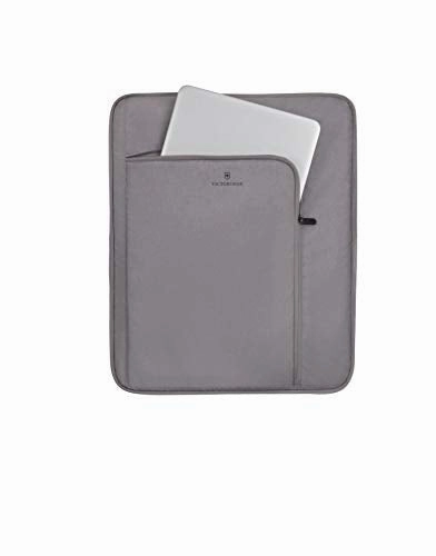 Victorinox Werks Traveler 6.0 Frequent Flyer Softside Carry-On Spinner Suitcase, 21-Inch, Black