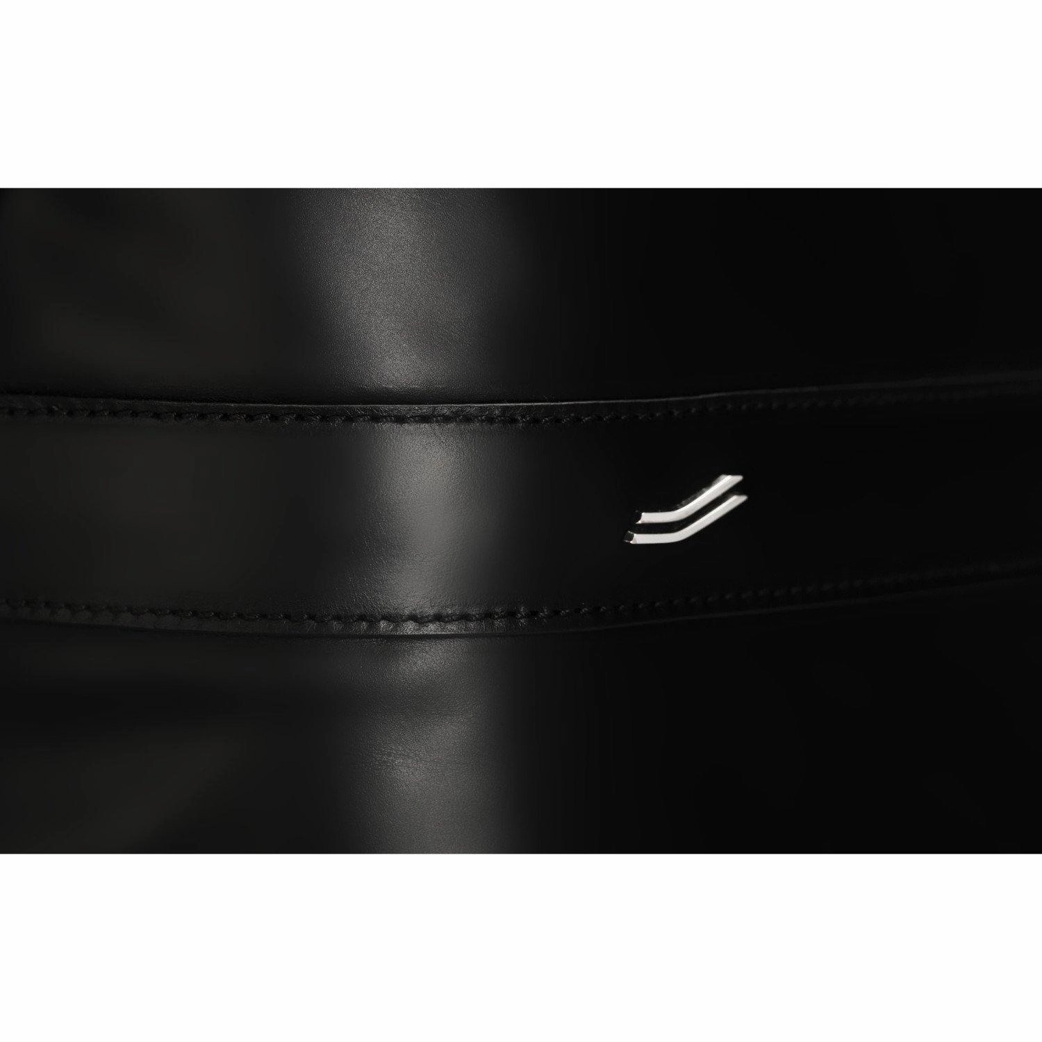 Vocier F38 Leather Zero Crease System