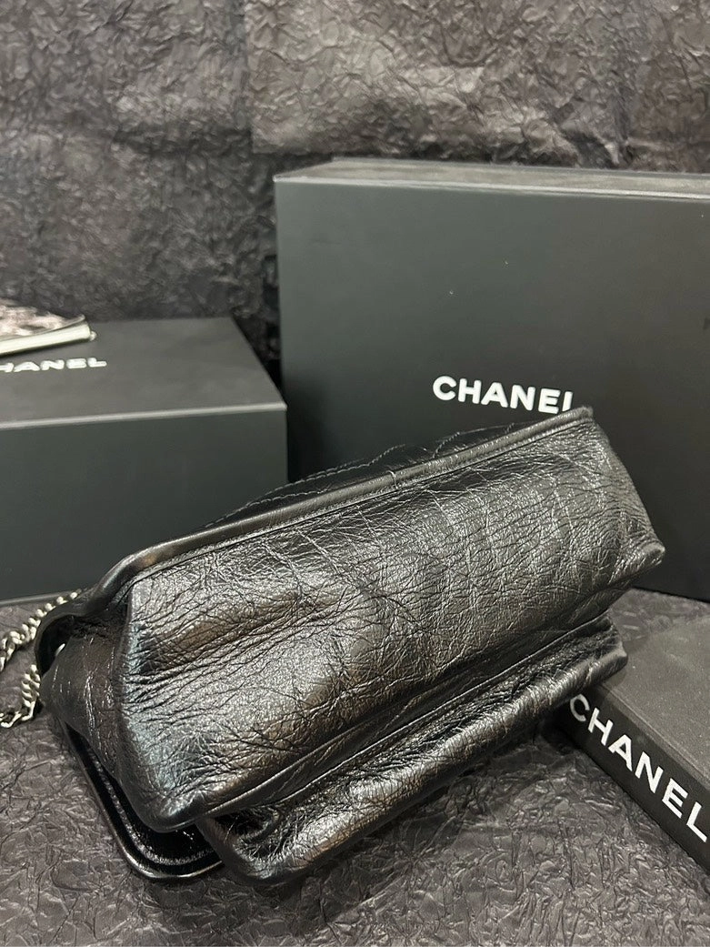 YSL Black Niki Crinkled Leather Crossbody Bag 28cm22cm