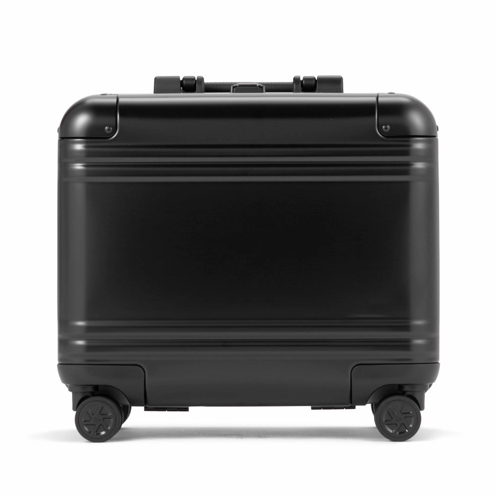 Zero Halliburton Classic Aluminum Business Case