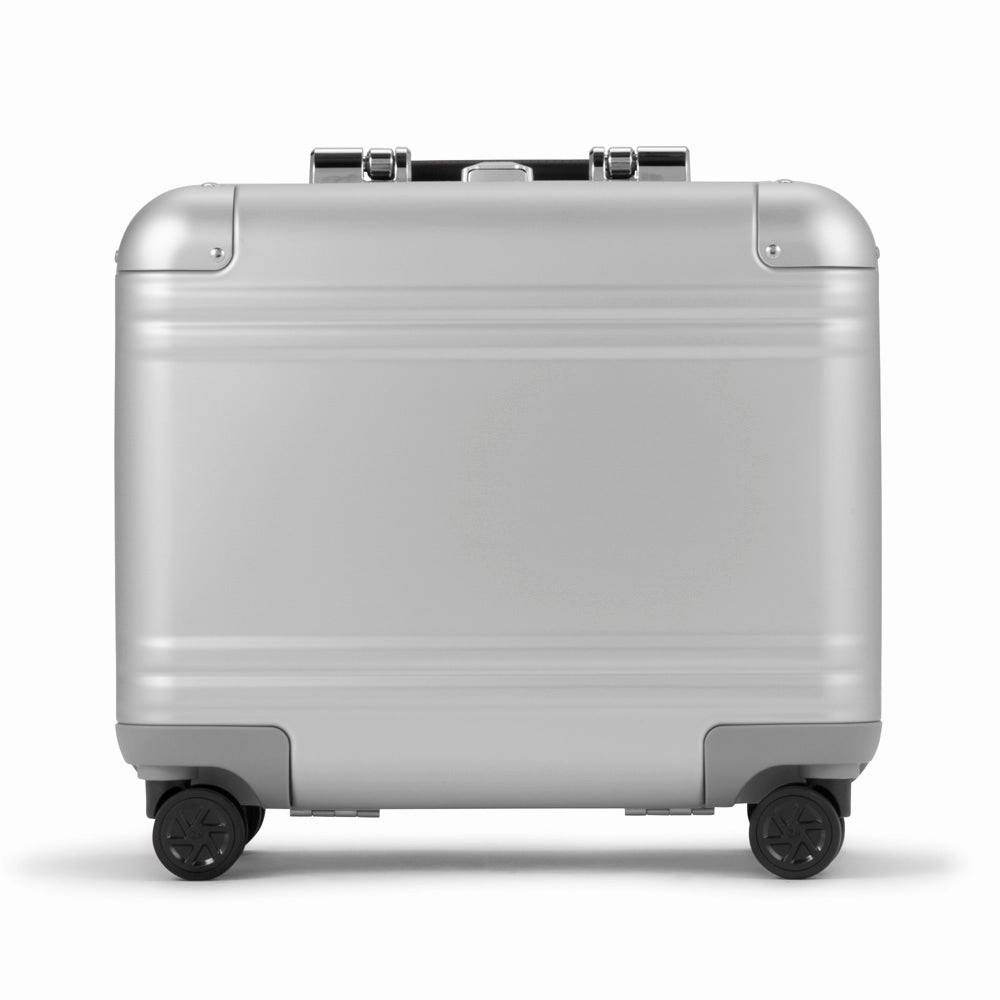 Zero Halliburton Classic Aluminum Business Case