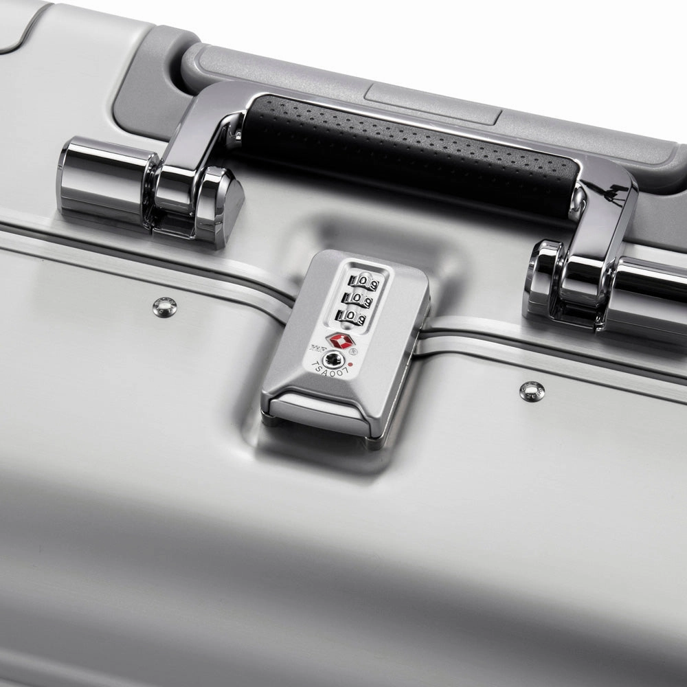 Zero Halliburton Classic Aluminum Business Case