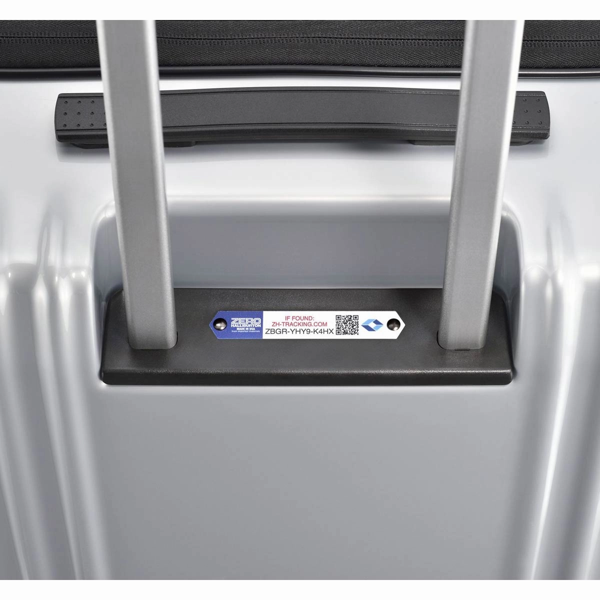 Zero Halliburton Zrl Polycarbonate 22In Domestic Carry On Spinner