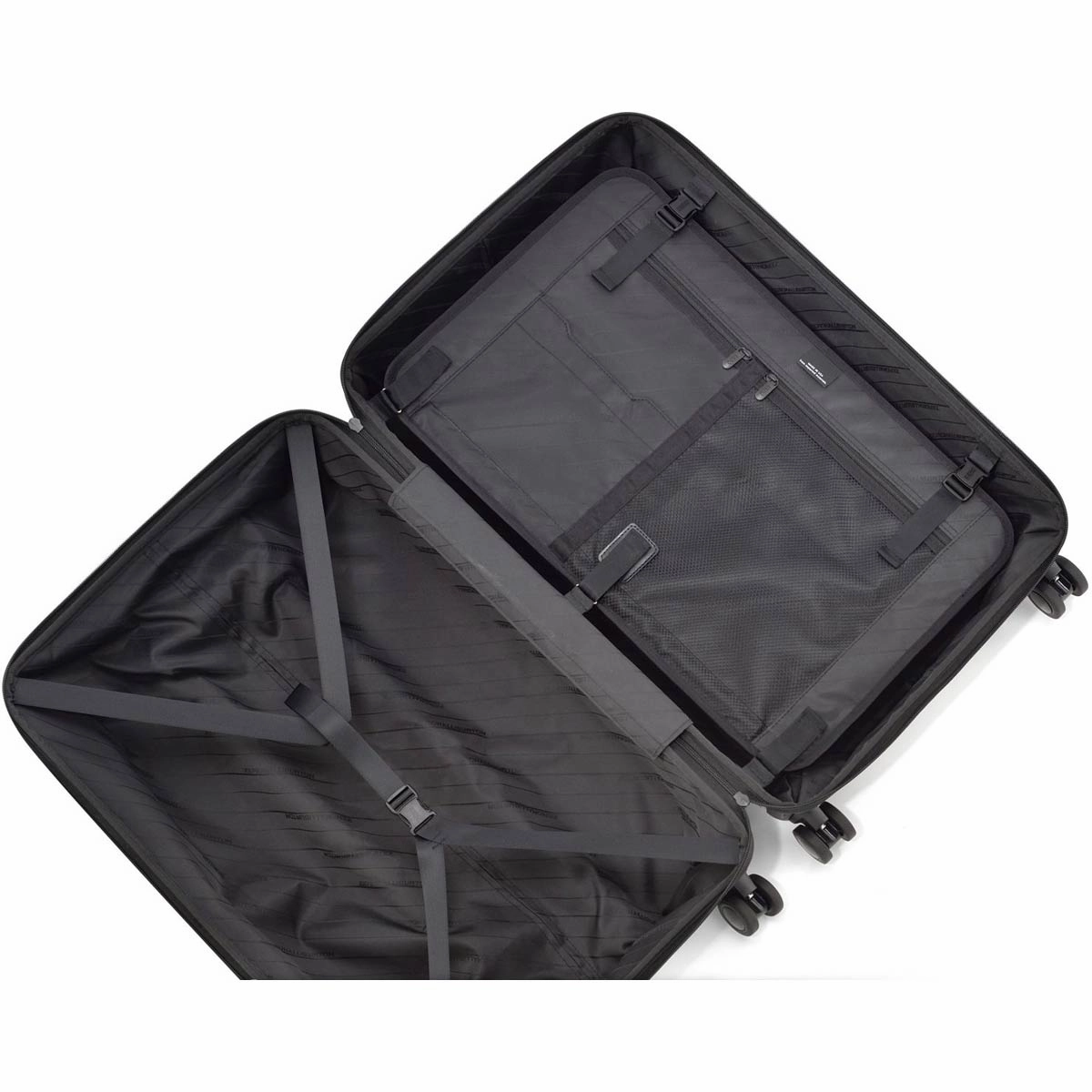 Zero Halliburton Zrl Polycarbonate 22In Domestic Carry On Spinner
